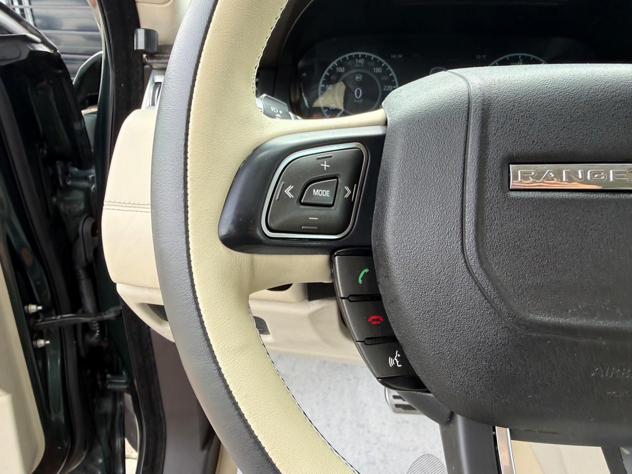 Land Rover Range Evoque 2.0 Si4 Coupé Prestige