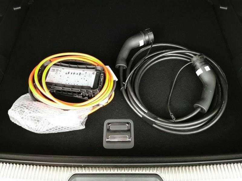 DS DS 7 1.6 e-tense phev Performance Line+ 4x4 300cv auto