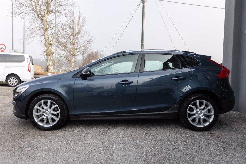 VOLVO V40 Cross Country 2.0 d2 del 2017