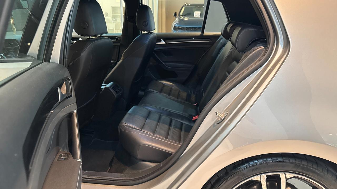 Volkswagen Golf GTD 2.0 TDI - 2013