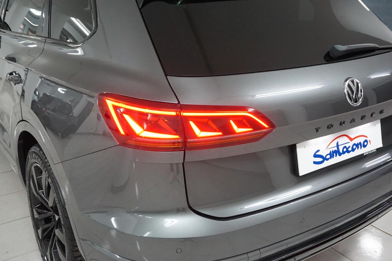 Volkswagen Touareg 3.0 V6 TDI SCR Black Style R Line