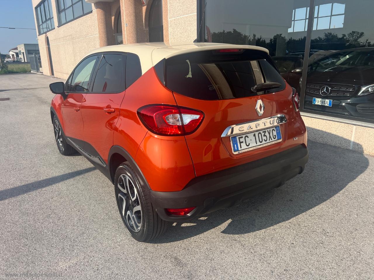 RENAULT Captur TCe 120 CV EDC S&S Energy Intens AUTOMATICA