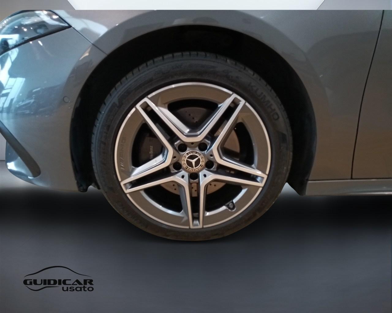 Mercedes-Benz Classe A - V177 2023 - A 250 e phev AMG Line Advanced Plus auto