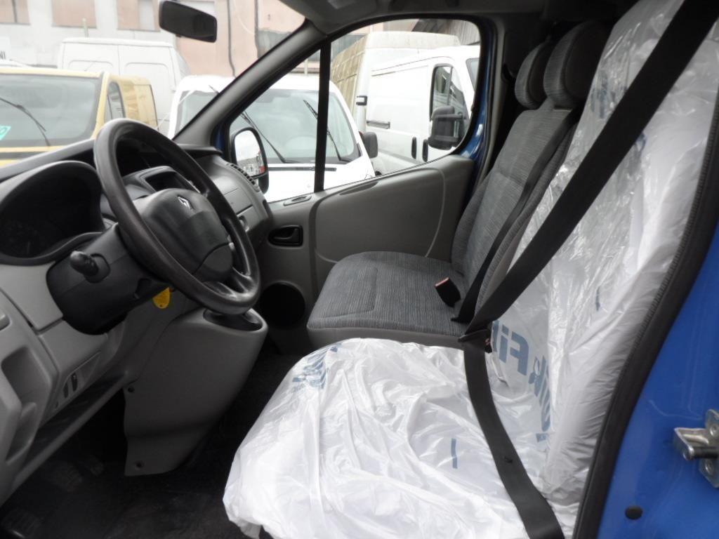 RENAULT TRAFIC 2,0 DCI 115 CV 6 POSTI N1 AUTOCARRO , Blu