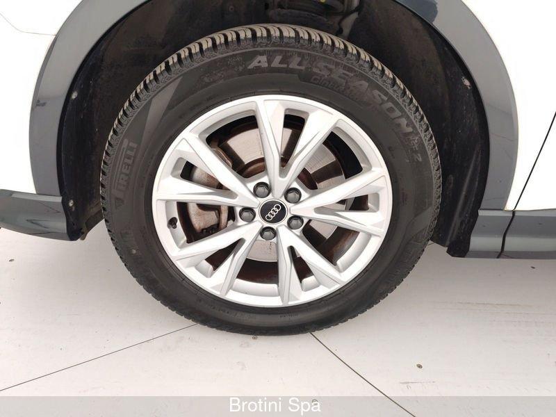 Audi Q3 Q3 45 TFSI e S tronic S line edition