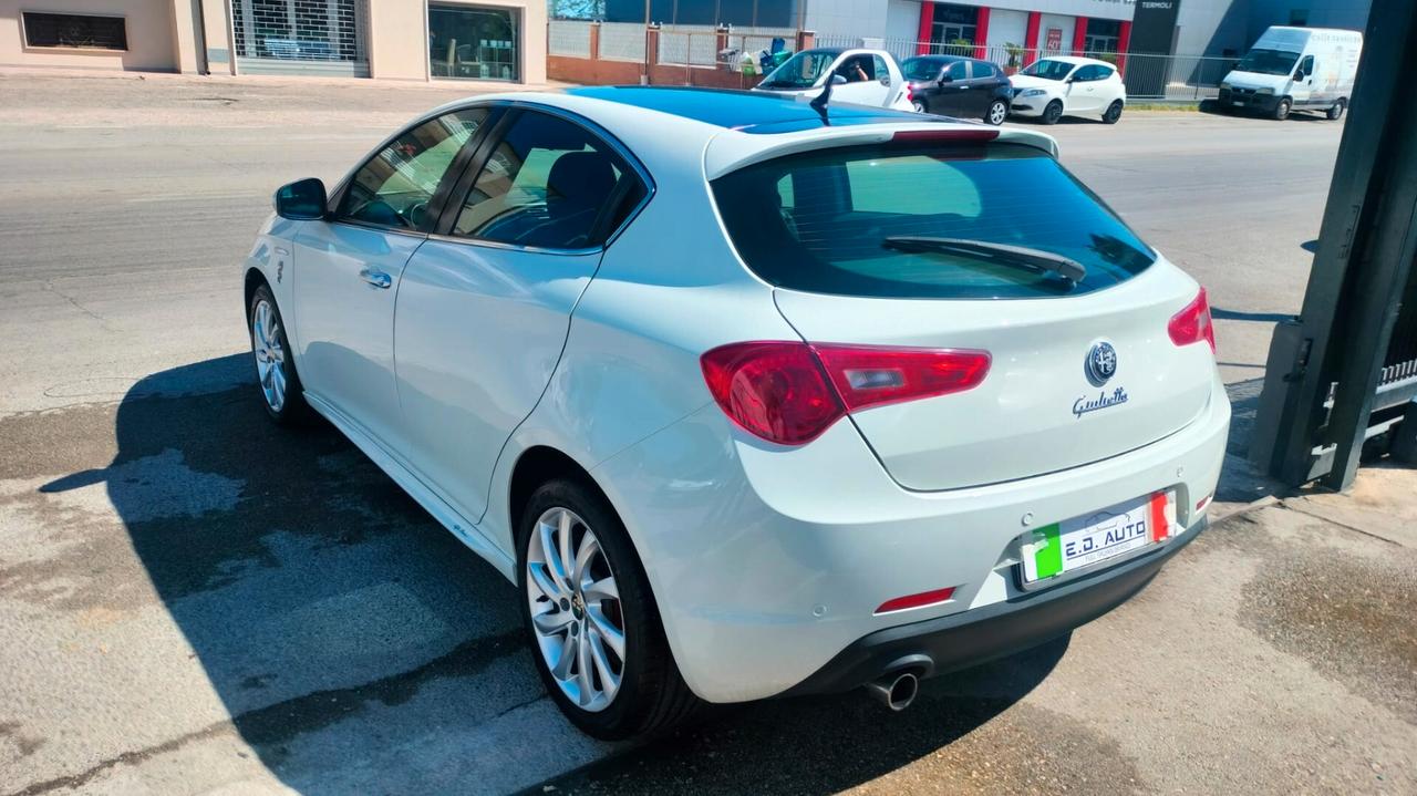 Alfa Romeo Giulietta 1.6 JTDm-2 105 CV Exclusive