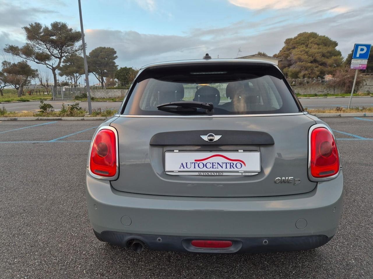 Mini 1.5 One D Business