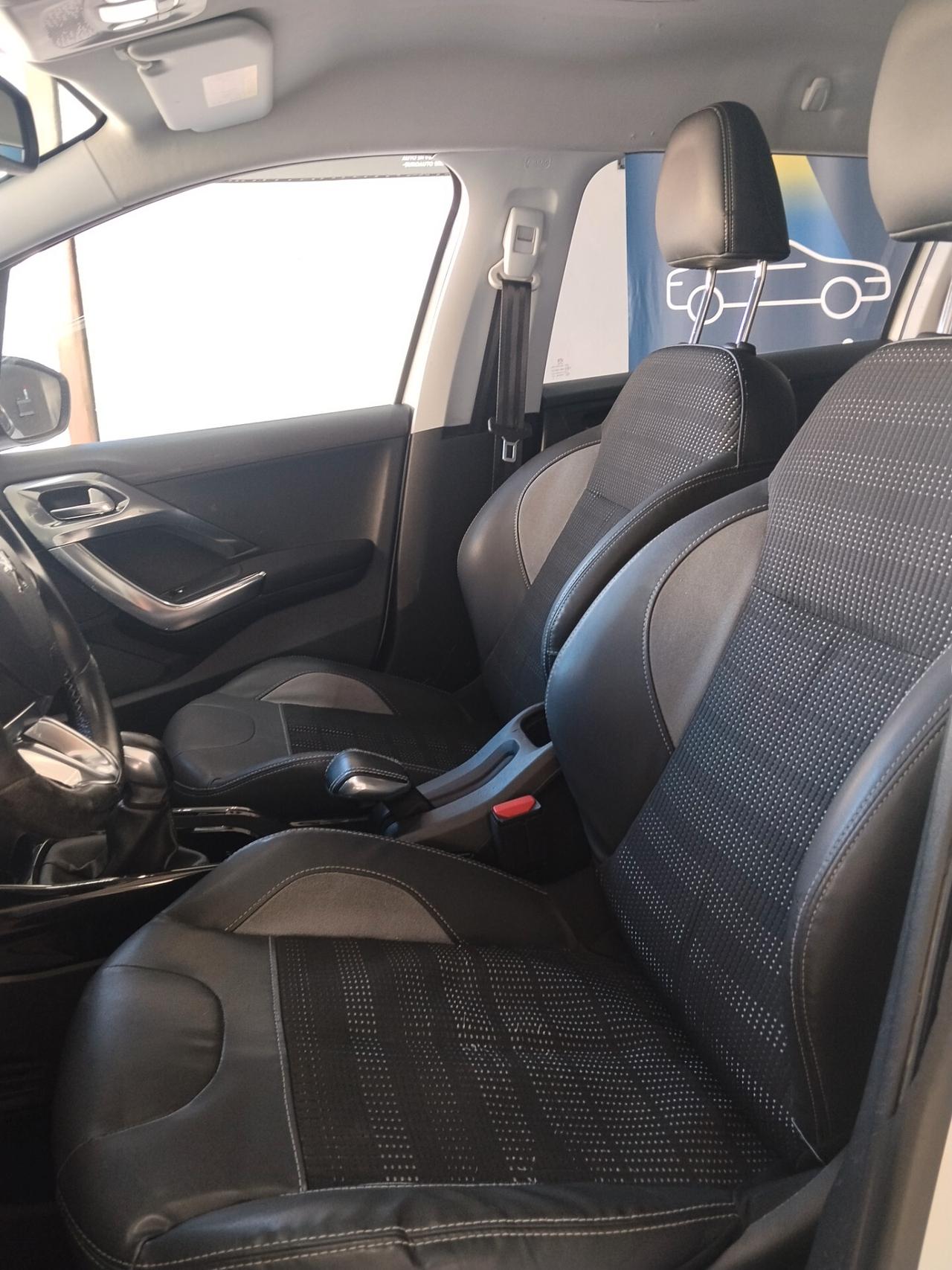 Peugeot 2008 1.6 diesel 2015 CON GARANZIA