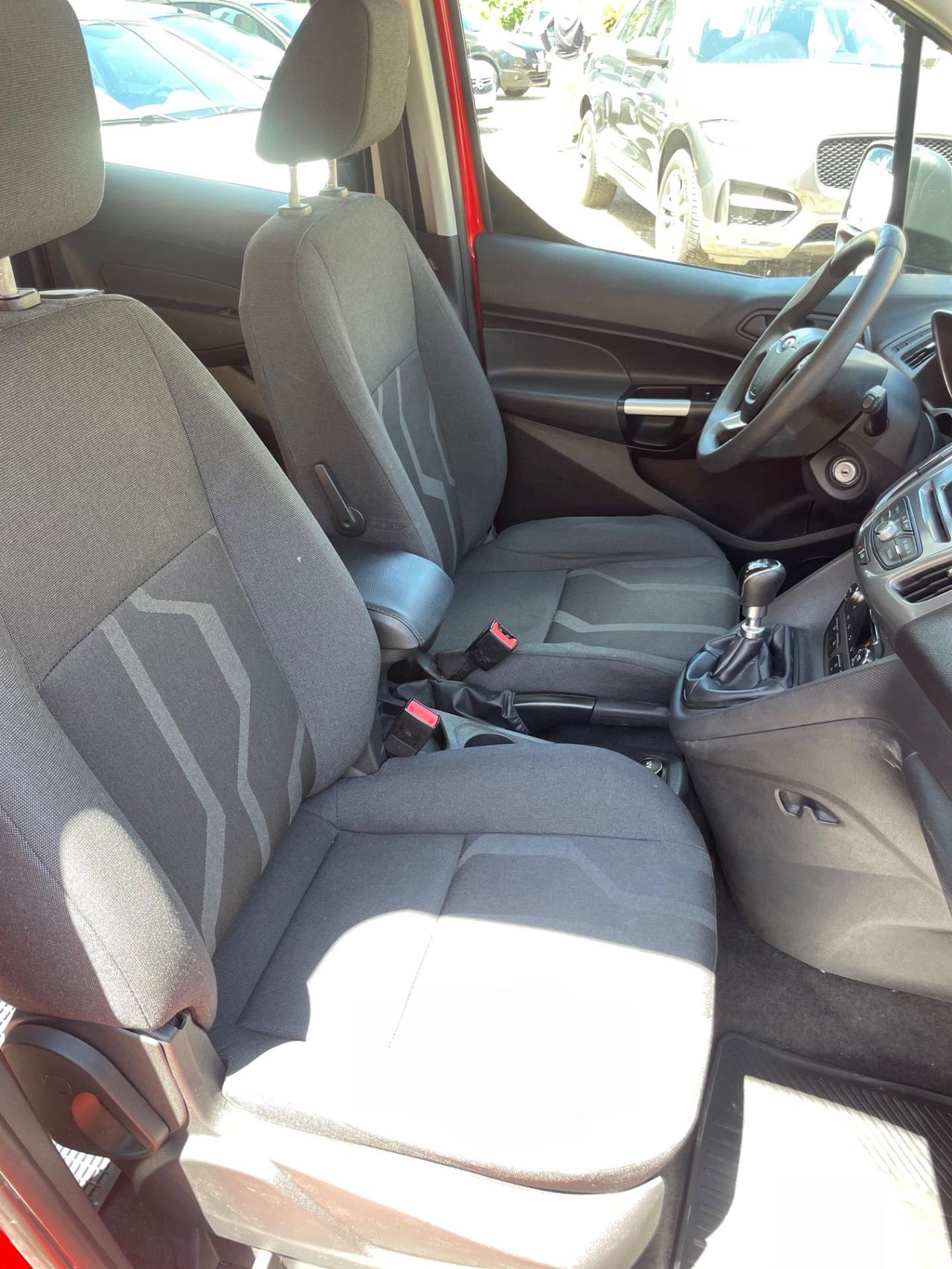 Ford Tourneo Connect Tourneo Connect 1.5 TDCi 120 CV Titanium