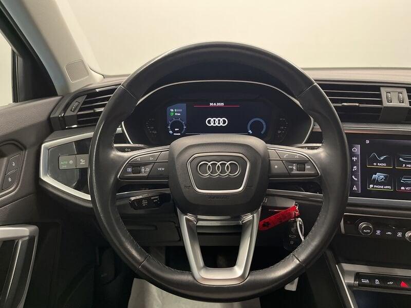 Audi Q3 Audi Sportback Business Plus 45 TFSI e 180(245) kW(PS) S tronic
