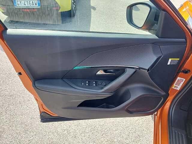 Peugeot 2008 PureTech 100 S&S Allure