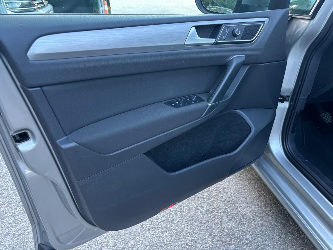 Volkswagen Golf Sportsvan 1.2 TSI Comfortline OK NEOPATENTATI