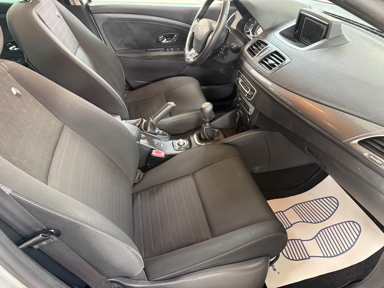 Renault Megane 1.5 dCi 110CV SporTour Limited - 2015