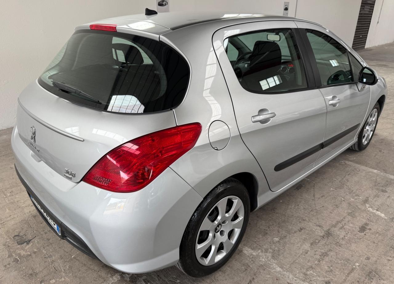Peugeot 308 1.6 8V e-HDi 112CV 5porte - 2012