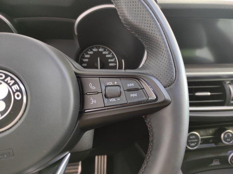 ALFA ROMEO Stelvio - Stelvio 2.0 Turbo 280 CV AT8 Q4 Ti
