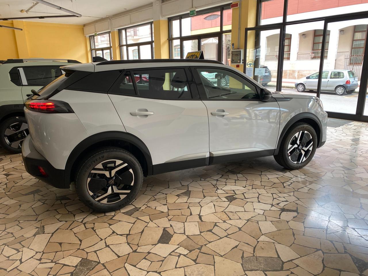 Peugeot 2008 PureTech 100 S&S Allure