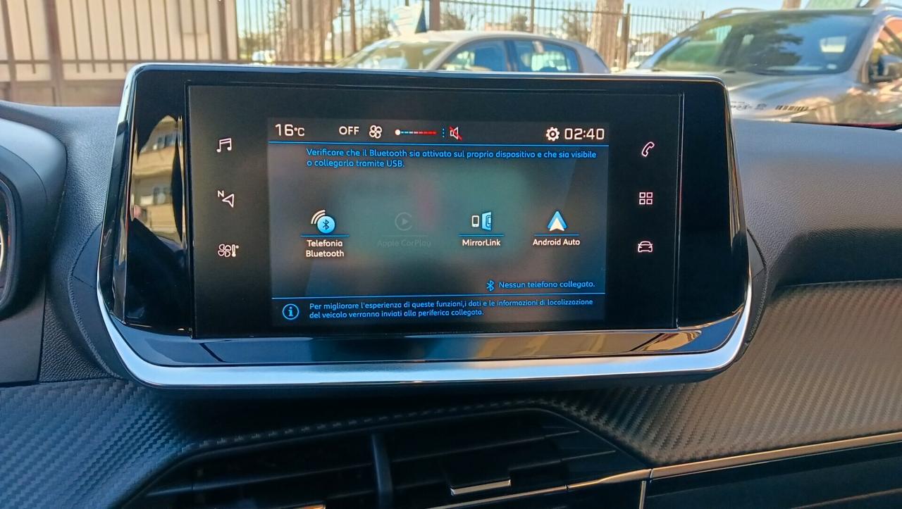 PEUGEOT 2008 1.2 BENZ-GARANZIA FULL