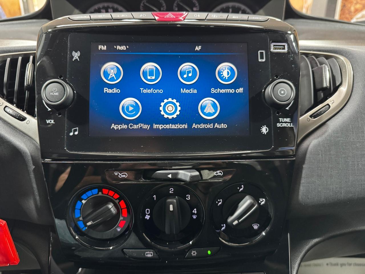 Lancia Ypsilon 1.0 FireFly 5 porte S&S Hybrid Gold
