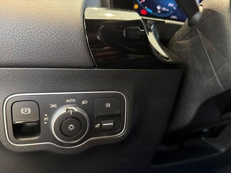 Mercedes-Benz GLA 200 d Premium auto