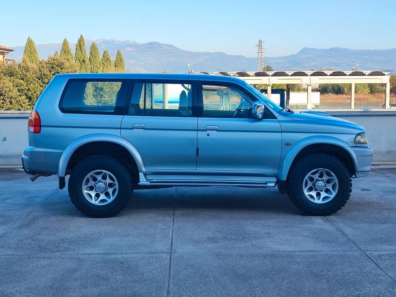 Mitsubishi Pajero Sport Pajero Sport 2.5 TDI GLS - Gancio Traino