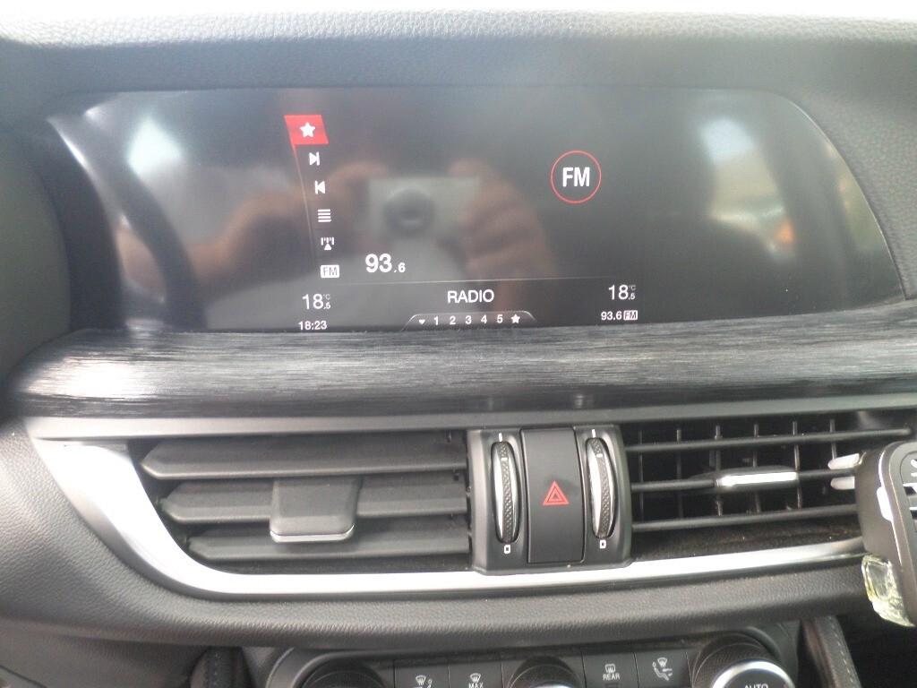 Alfa Romeo Stelvio 2.2 Turbodiesel 190 CV AT8 Q4 Business
