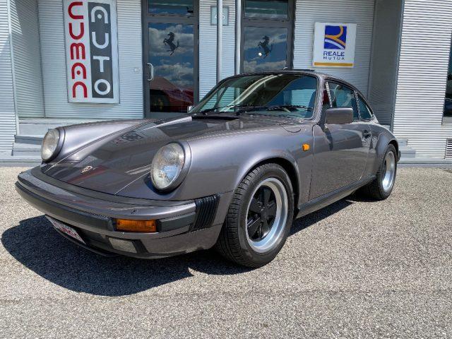 PORSCHE 911 Carrera 3.2 Coupé