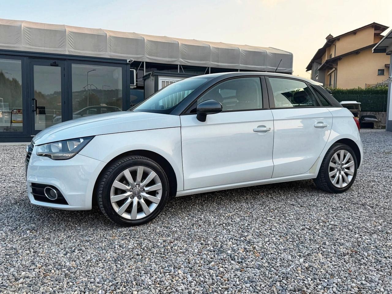Audi A1 1.6 TDI S tronic AUTOMATICA OK NEOPATENTATI