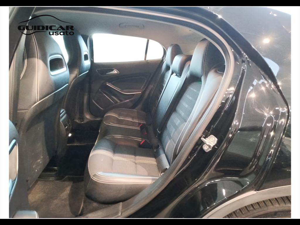 Mercedes-Benz GLA-X156 2017 - GLA 200 d Sport auto