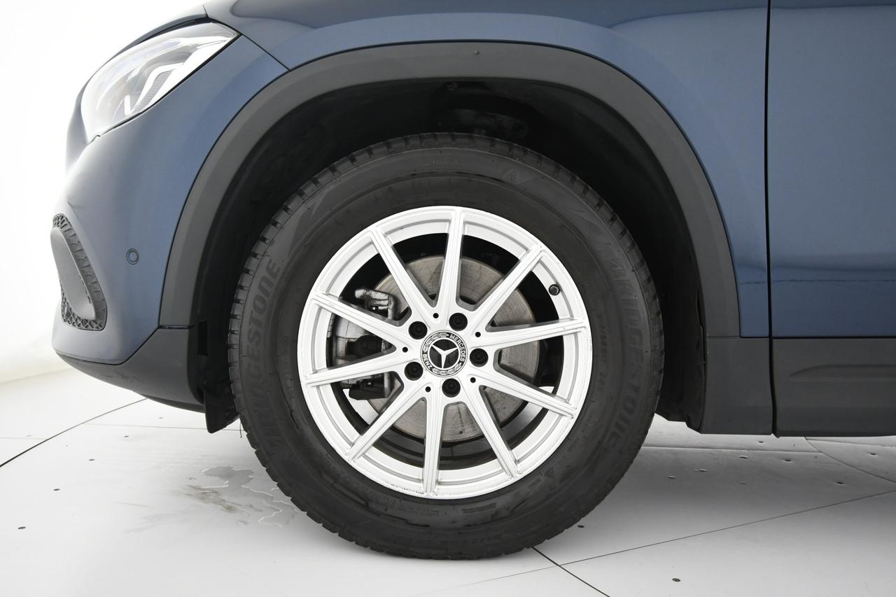Mercedes-Benz GLA 200 d Business auto CAMERA+LED