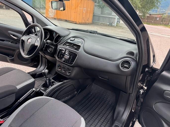 Fiat Punto Evo 1.4 5 porte S&S Blue&Me