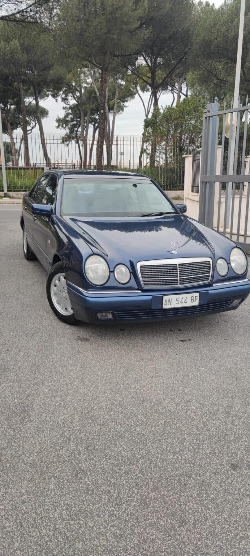 Mercedes-benz E 200 Cat Avantgarde