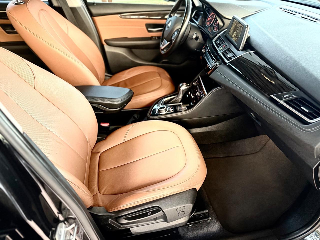 Bmw216d Active Tourer Luxury*BELLISSIMA