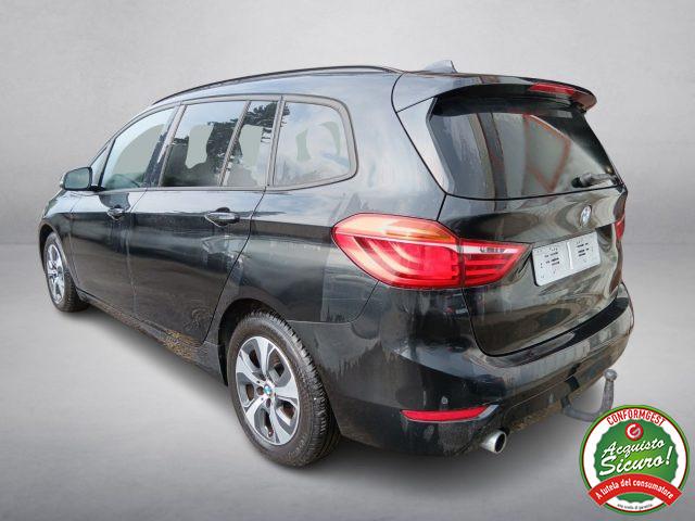BMW 218 i Active Tourer Advantage Tetto