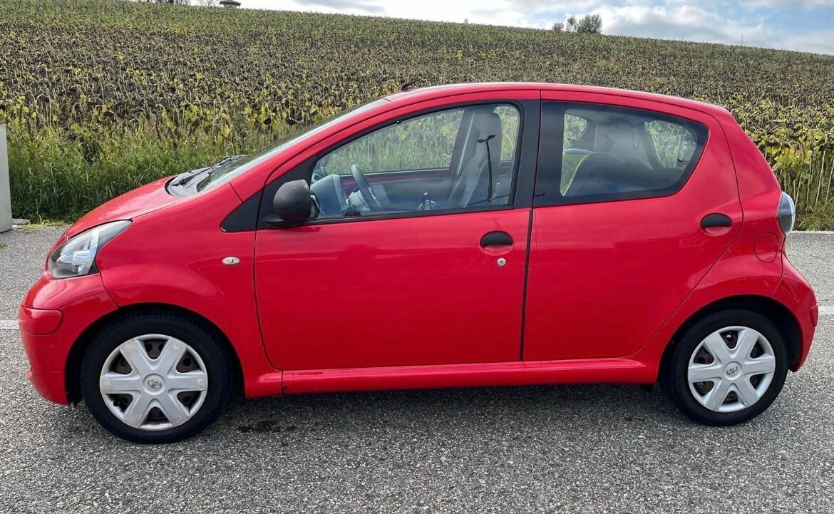 Toyota Aygo 1.0 12V VVT-i 3 porte Now