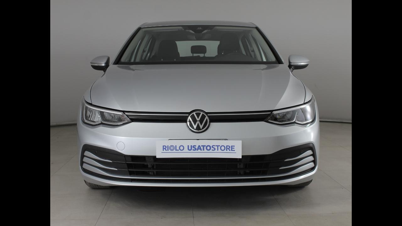 VOLKSWAGEN Golf VIII - Golf 1.0 etsi evo Life 110cv dsg