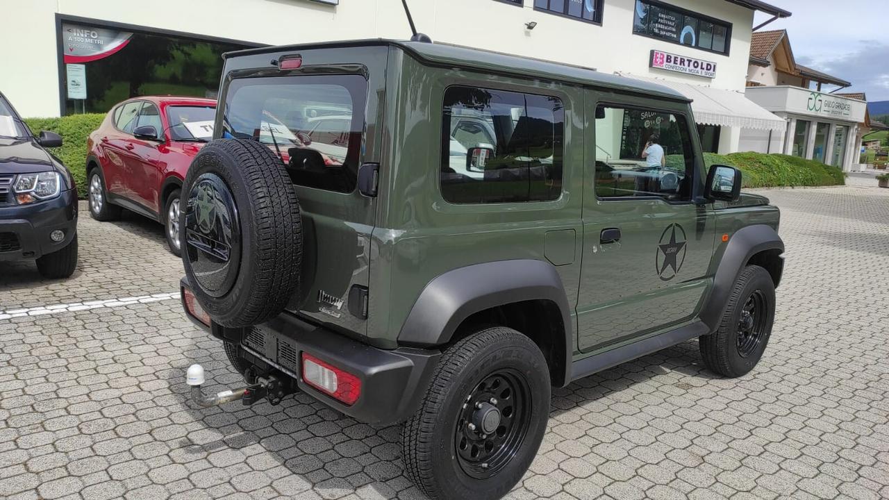 SUZUKI JIMNY 1.5 BENZINA 102CV 4X4 GANCIO TRAINO