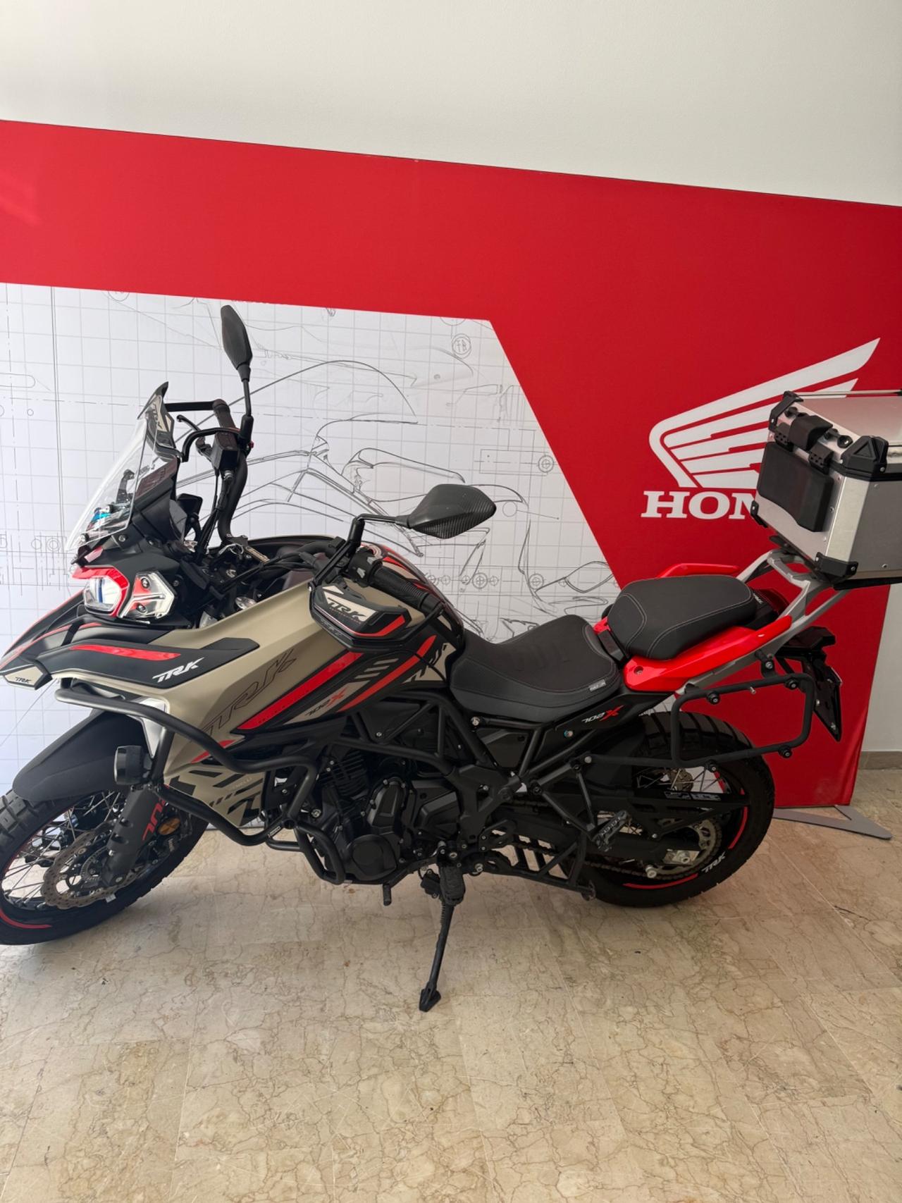 Benelli TRK 702