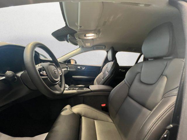 VOLVO V60 T6 Plug-in Hybrid AWD automatico Plus Dark