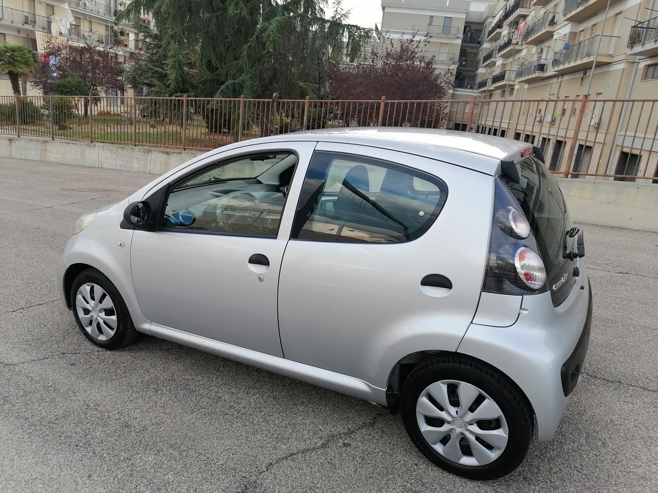 Citroen C1 1.0 benzina 5 porte OK NEOPATENTATI 2011