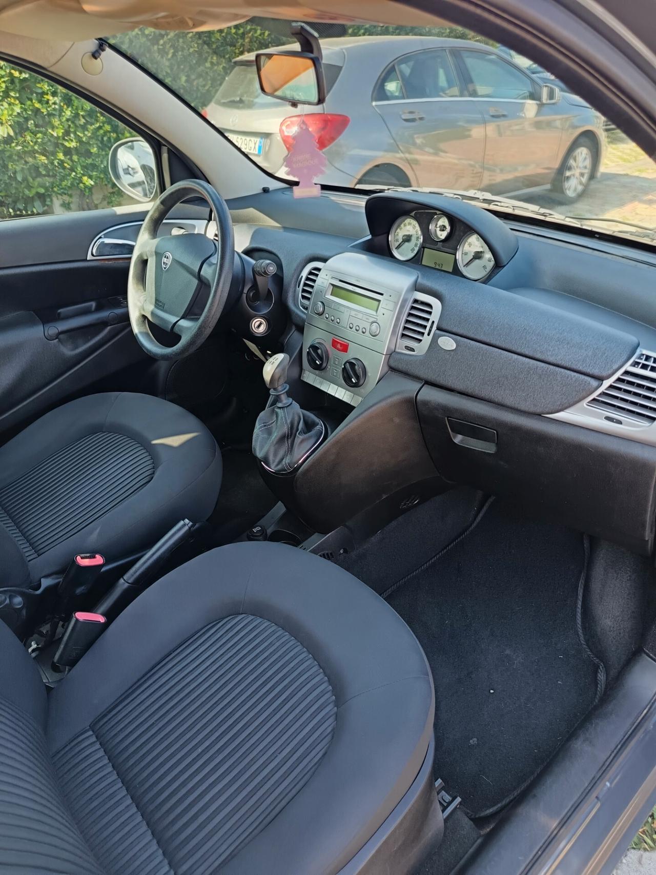 Lancia Ypsilon 1.2 69 CV Diva KM 67.929