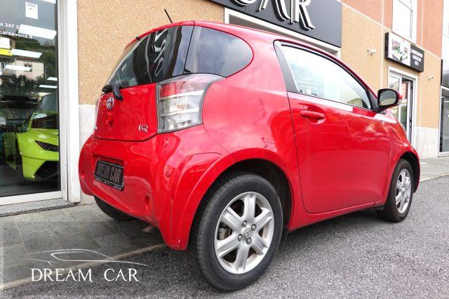 TOYOTA iQ 1.0 Sol