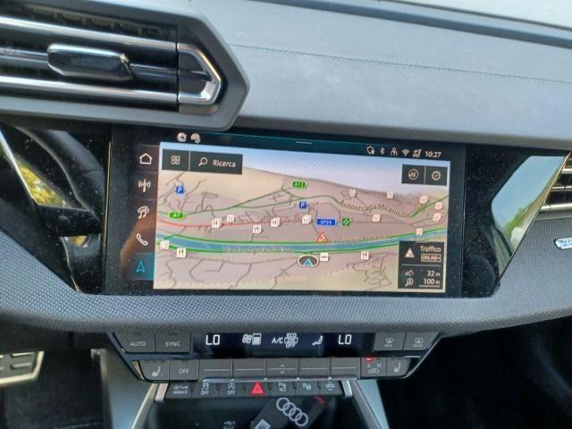 AUDI A3 allstreet TDI 110 kW S tronic Identity Contrast