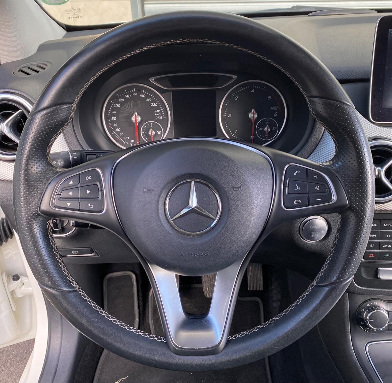 Mercedes-Benz B 180 1.5 CDI 109cv Premium