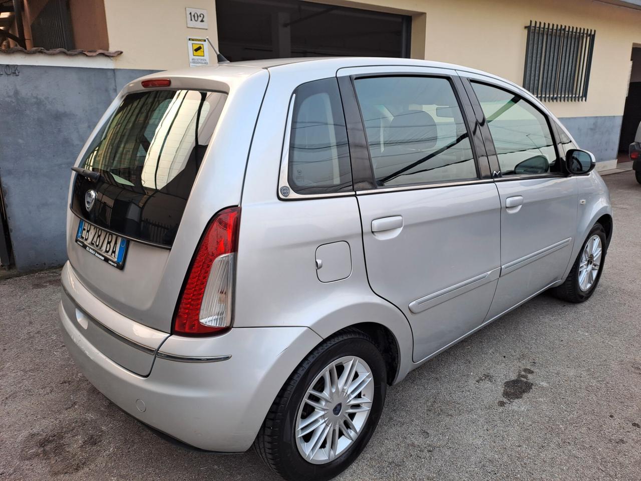 Lancia MUSA 1.4 Argento Ecochic GPL