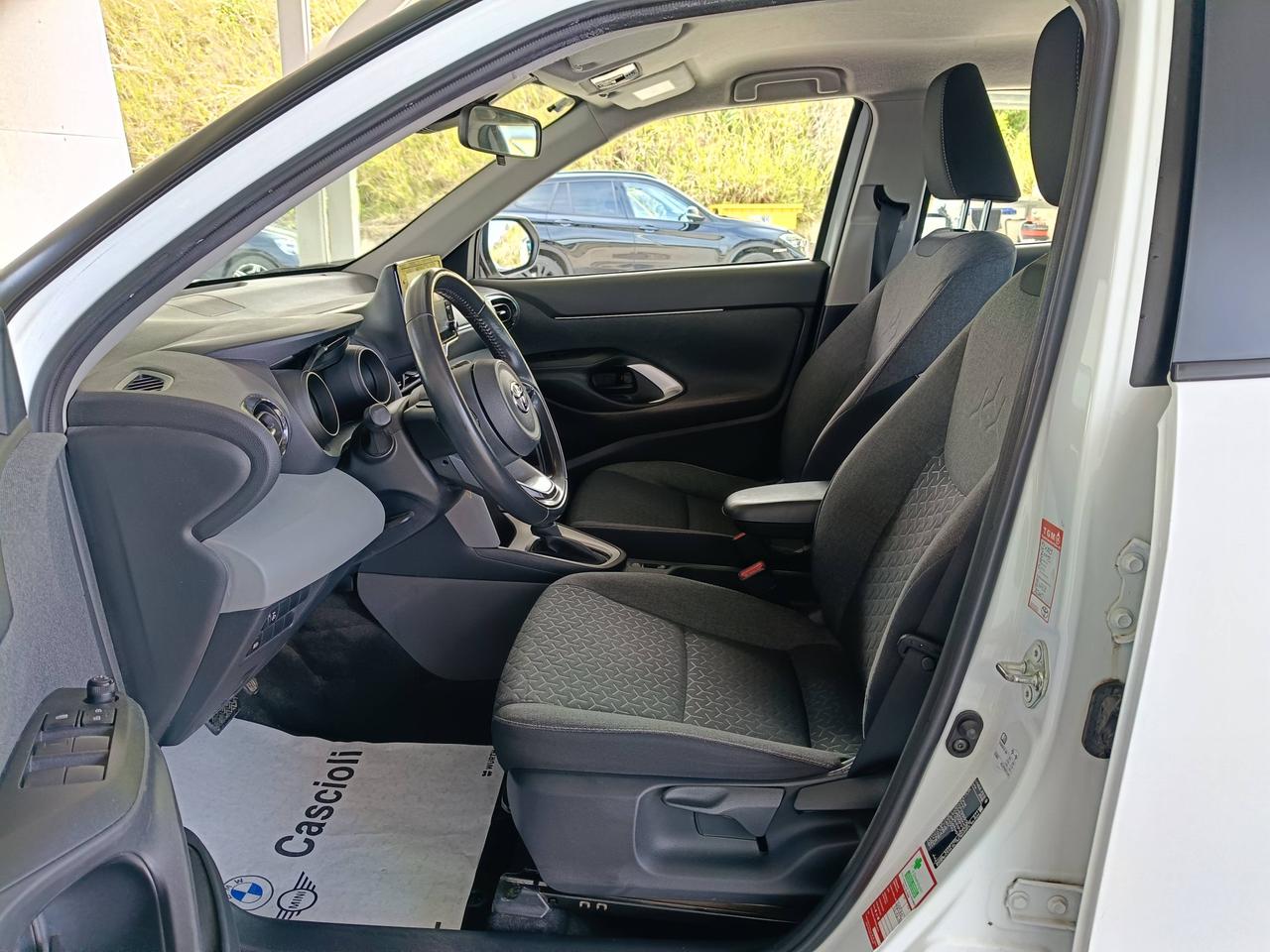 TOYOTA Yaris Cross - MY'21