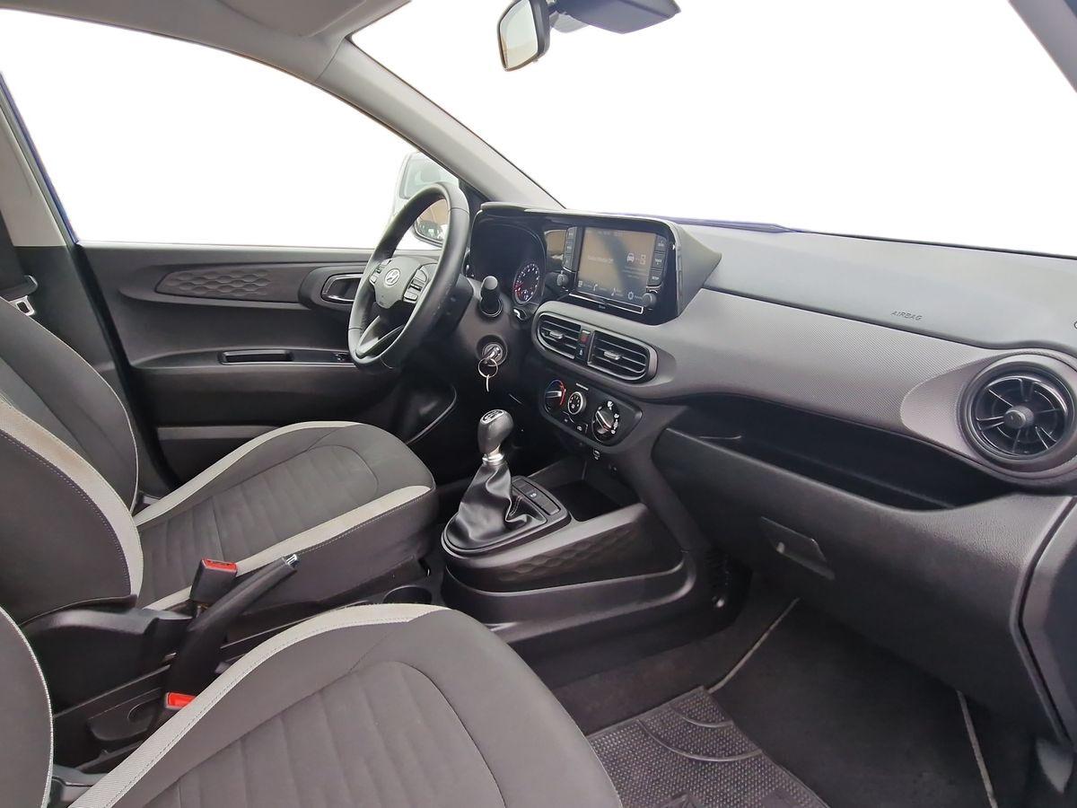 HYUNDAI I10 1.0 TECH + CONNECT