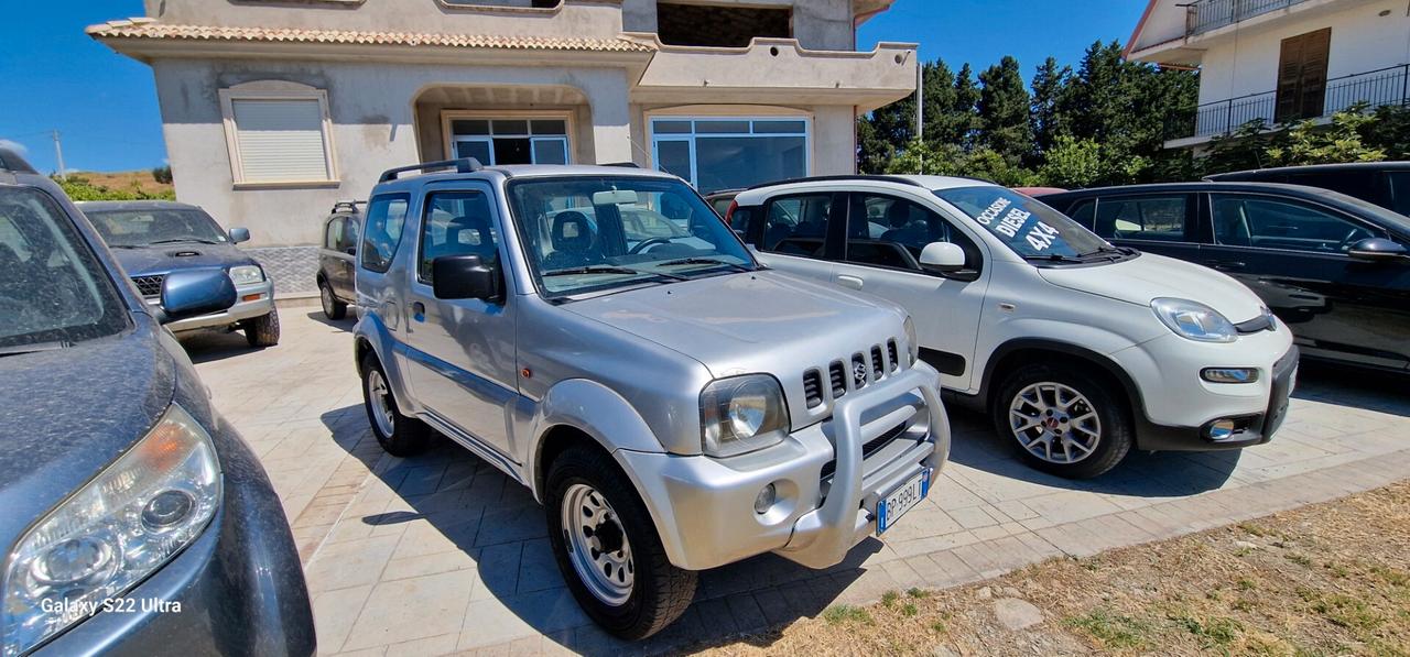 Suzuki Jimny 1.3i 16V cat 4WD JLX