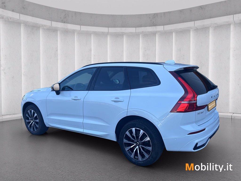 VOLVO XC60 2.0 b4 Plus Dark auto del 2024