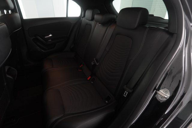 MERCEDES-BENZ A 180 A 180 d Automatic Business Extra