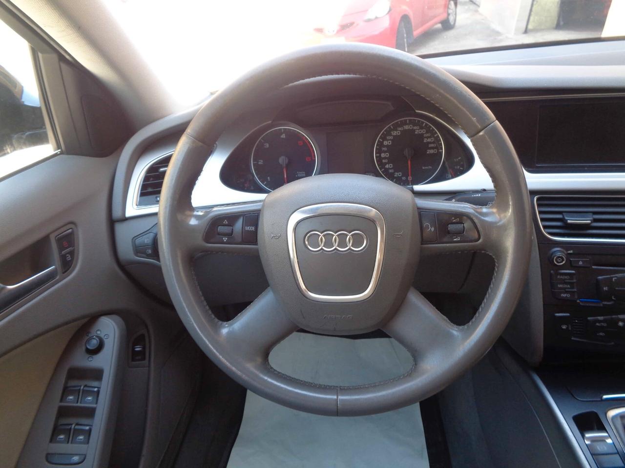 Audi A4 2.0 TDI 143CV Advanced (Finanziabile)